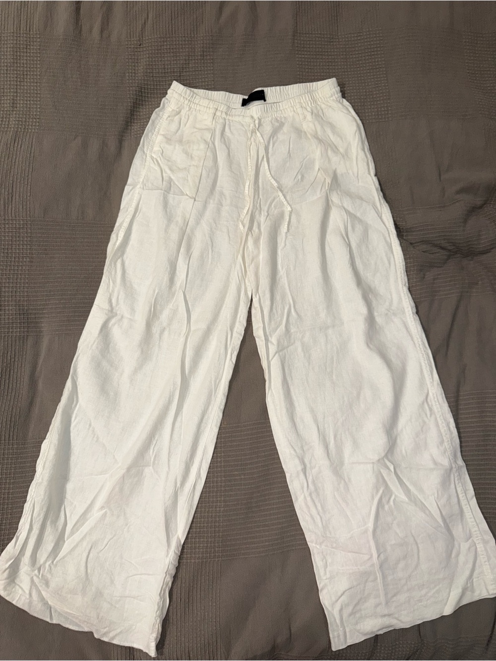 Zara women’s White Wide-Leg Linen-Style Drawstring Pants